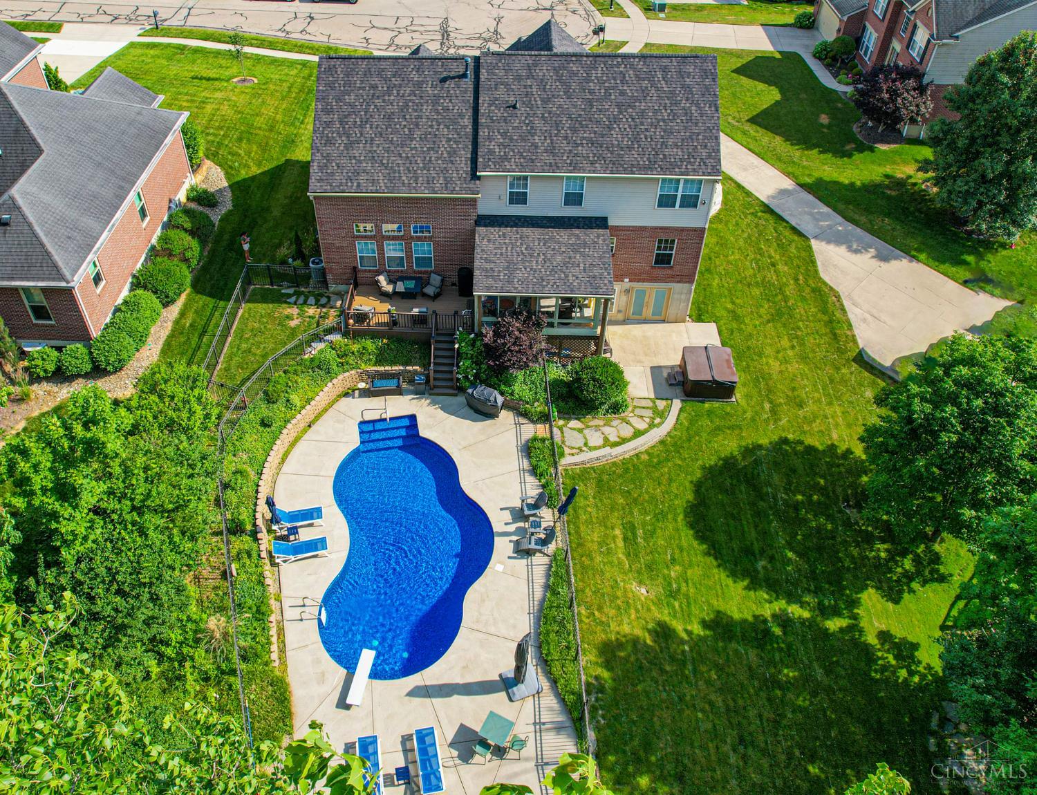 5945 Brierly Ridge Drive Cincinnati, OH 45247 - Photo 51 of 56