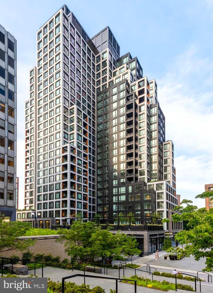 269 19th Court South, Unit PH2302 Arlington, VA 22202 - Photo 1 of 28 a front view of a building