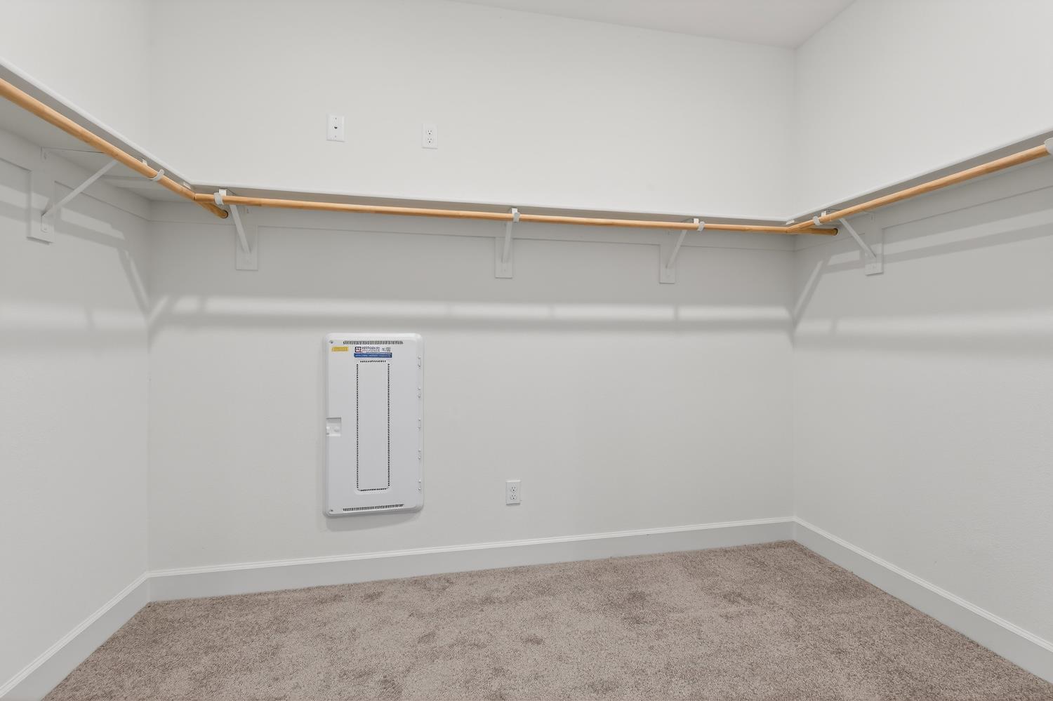 2340 Bellows Way Lodi, CA 95242 - Photo 33 of 42 a view of an empty walk in closet