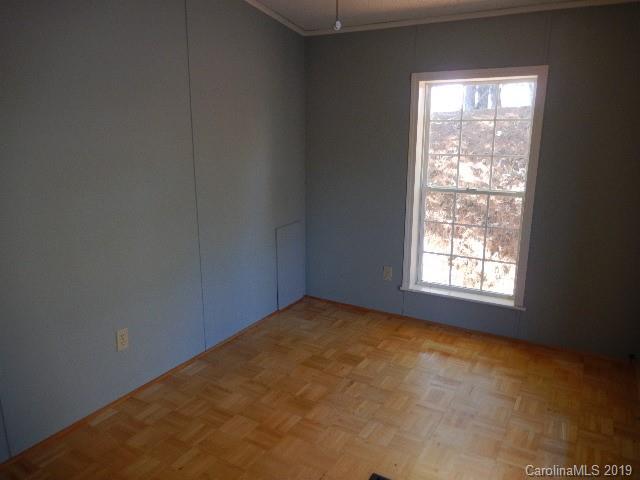 348 Sandy Bottom Road Marshall, NC 28753 - Photo 14 of 17