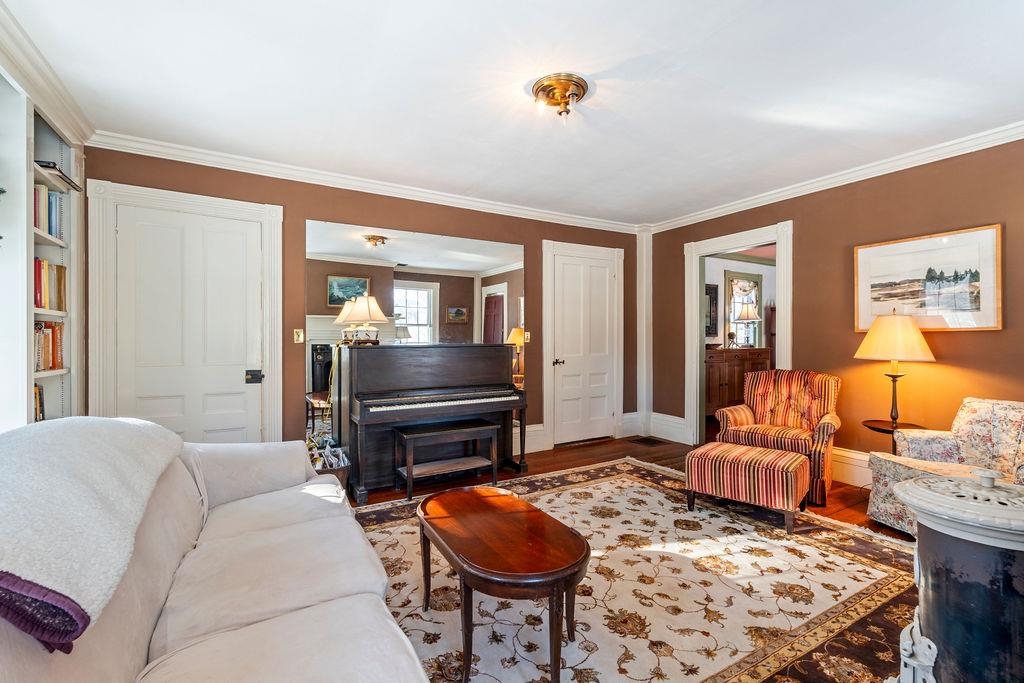 337 Middle Road Brentwood, NH 03833 - Photo 22 of 46