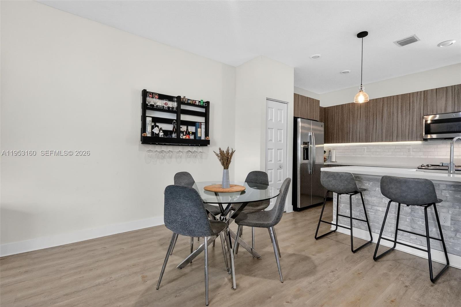 4975 Northwest 83rd Path Doral, FL 33166 - Photo 13 of 48