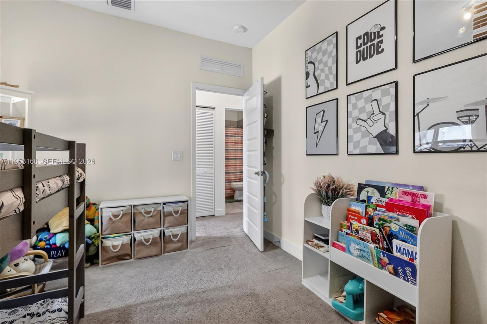 4975 Northwest 83rd Path Doral, FL 33166 - Photo 31 of 48