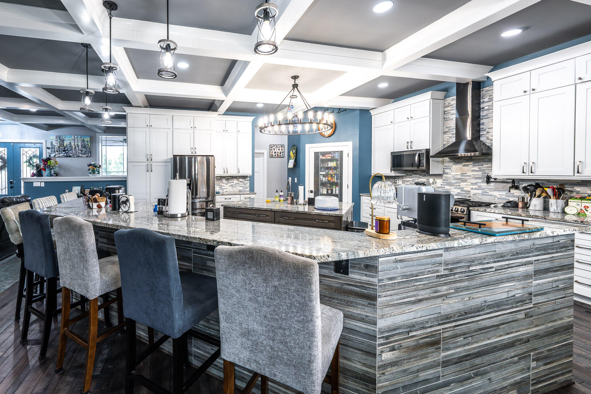 2578 Back Road Lyons, WI 53147 - Photo 15 of 46 Expansive Chef's Kitchen