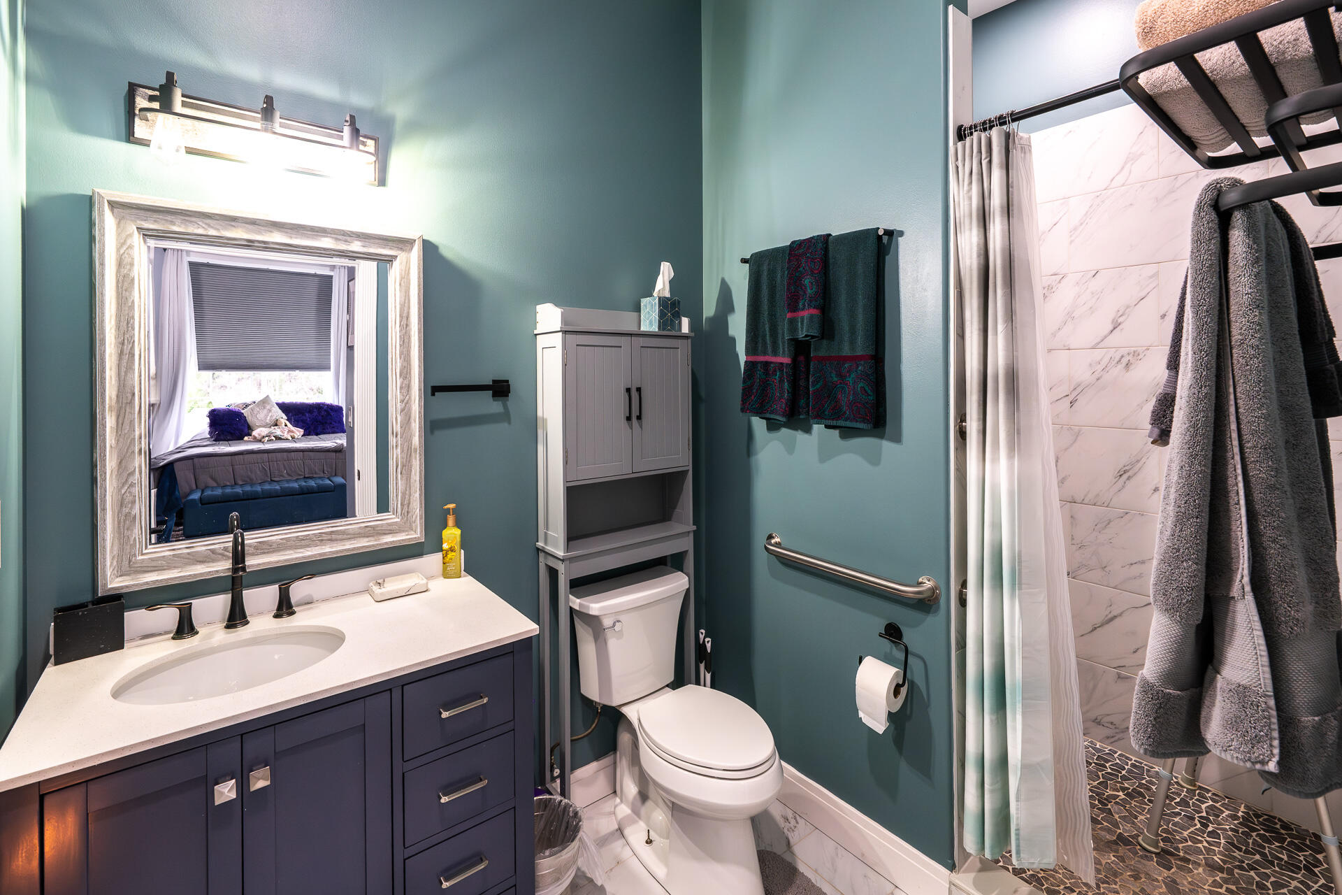 2578 Back Road Lyons, WI 53147 - Photo 33 of 46 Bedroom 2 Ensuite