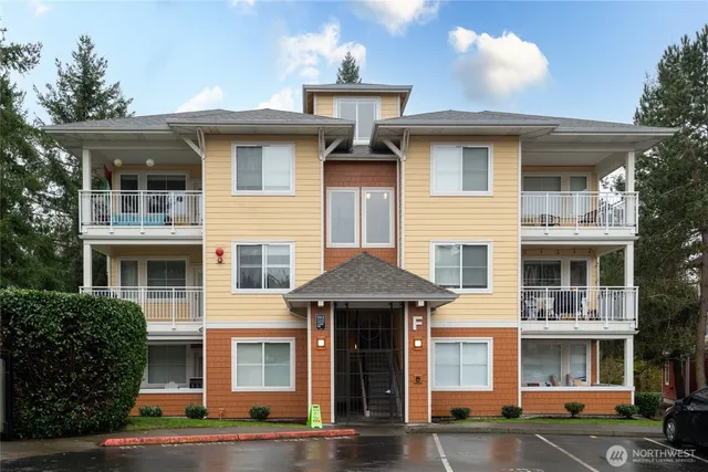 $430,000 | 503 225th Lane Northeast, Unit F105, Sammamish, WA 98074