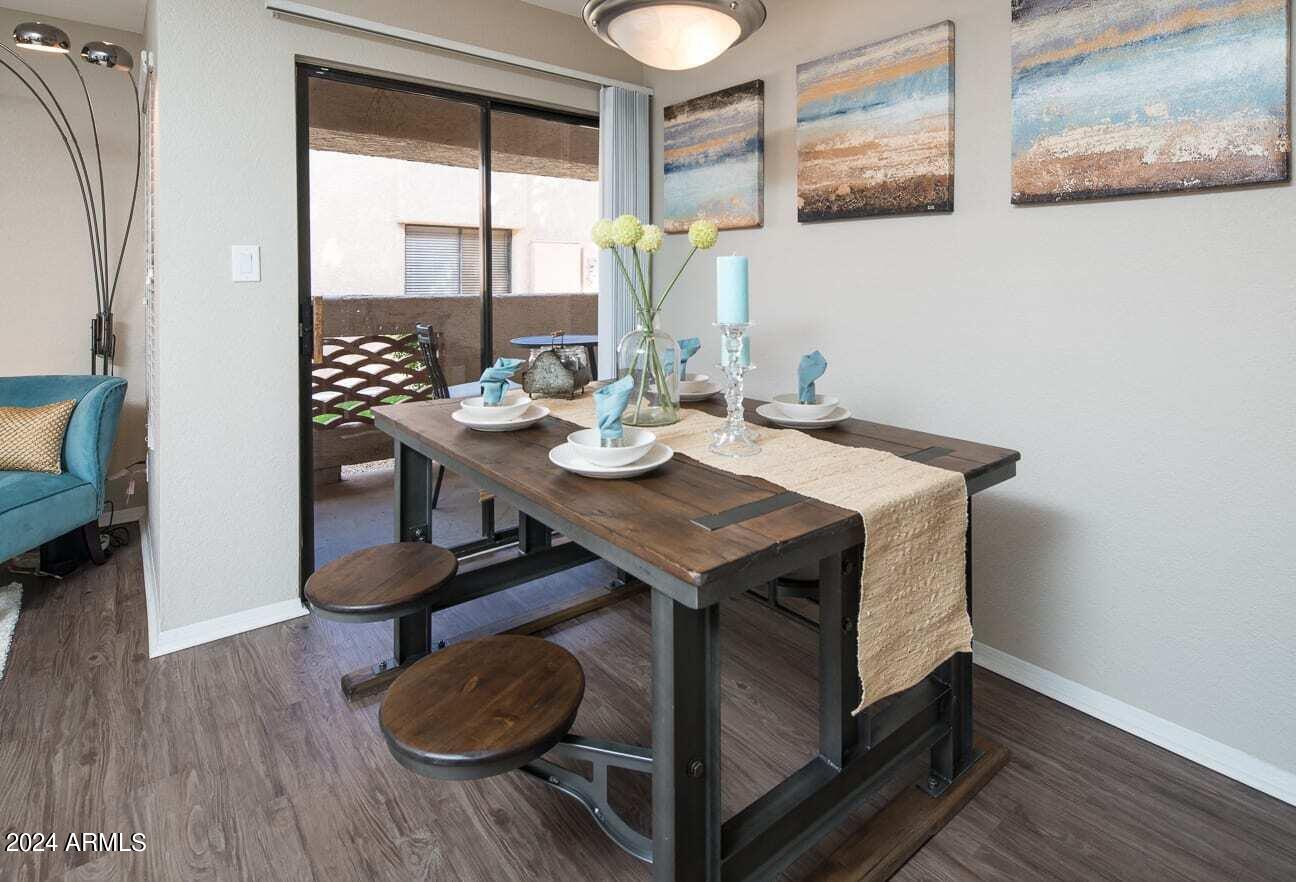 242 South Beck Avenue, Unit 2 Tempe, AZ 85281 - Photo 4 of 14 Dining Area