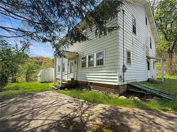 $249,900 | 219 Ridgemont Drive, Darlington, PA 16115