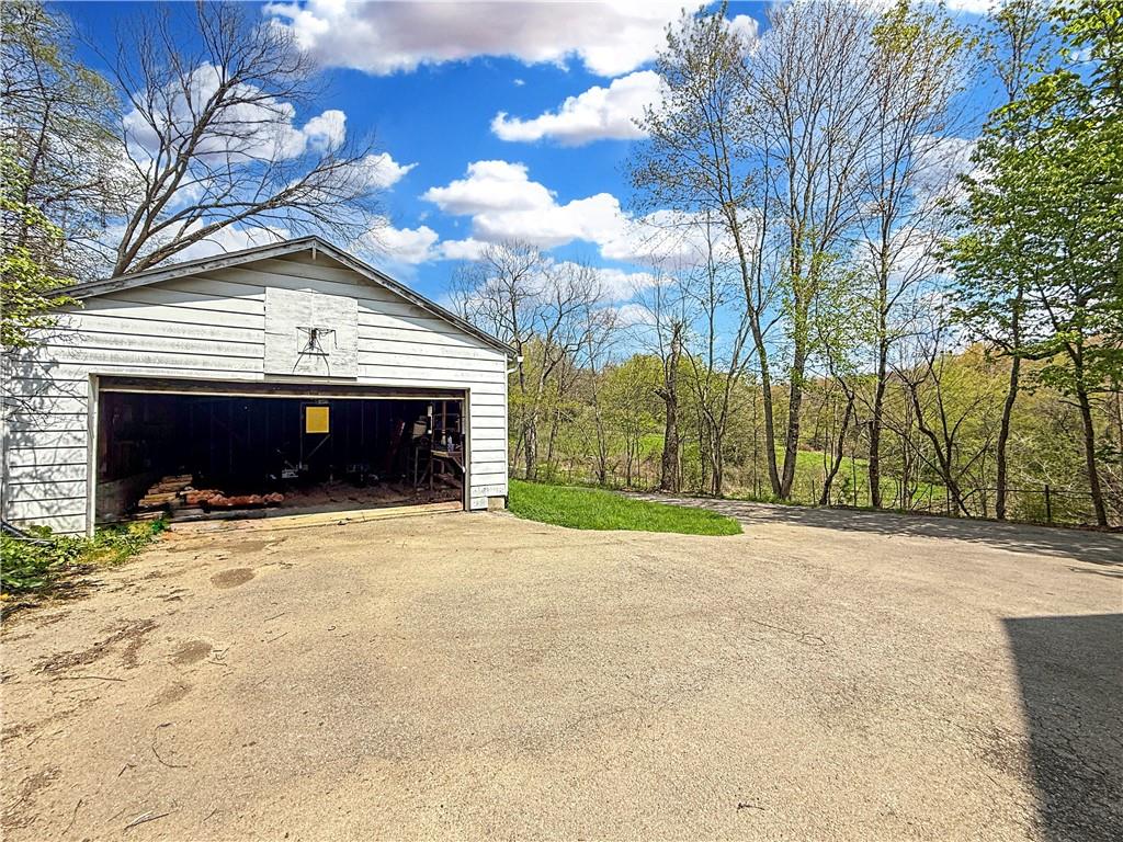 219 Ridgemont Drive Darlington, PA 16115 - Photo 40 of 50