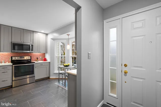 $500,000 | 9656 Bedder Stone Place, Bristow, VA 20136