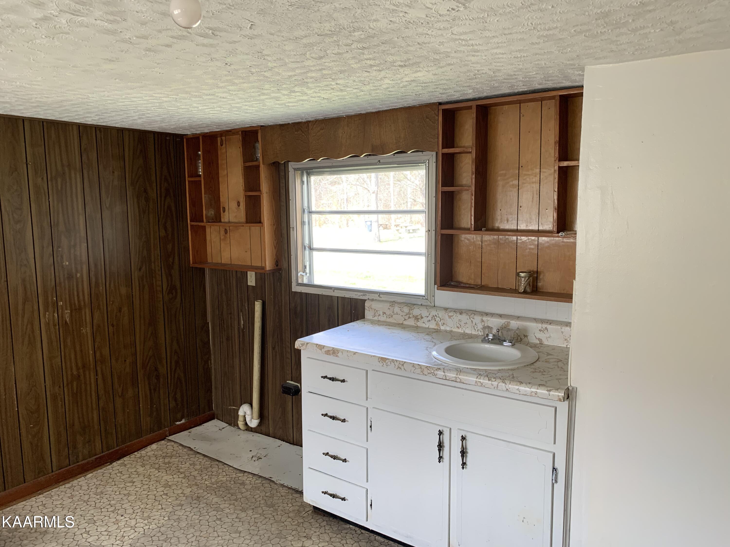 840 Blue Top Road Tazewell, TN 37879 - Photo 26 of 55 A64C9DD7-A78A-465C-B351-5EC24B8FFC70