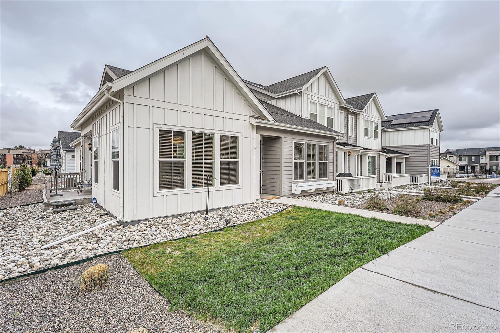 7500 West Pacific Ln