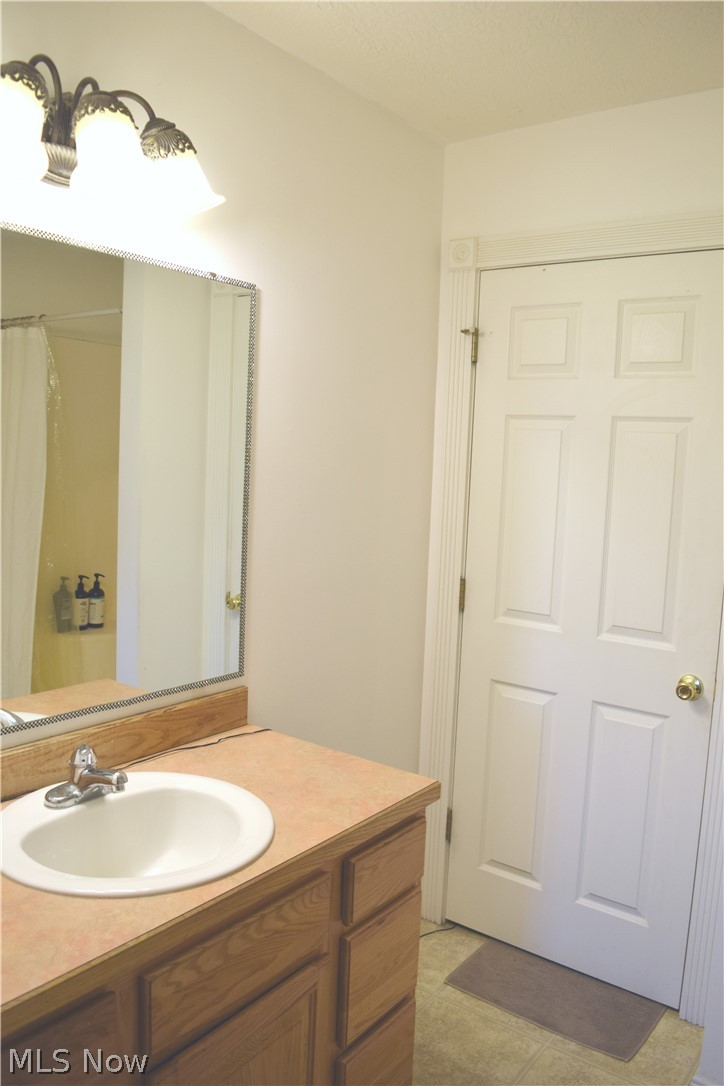 4777 Waterloo Road Atwater, OH 44201 - Photo 18 of 40