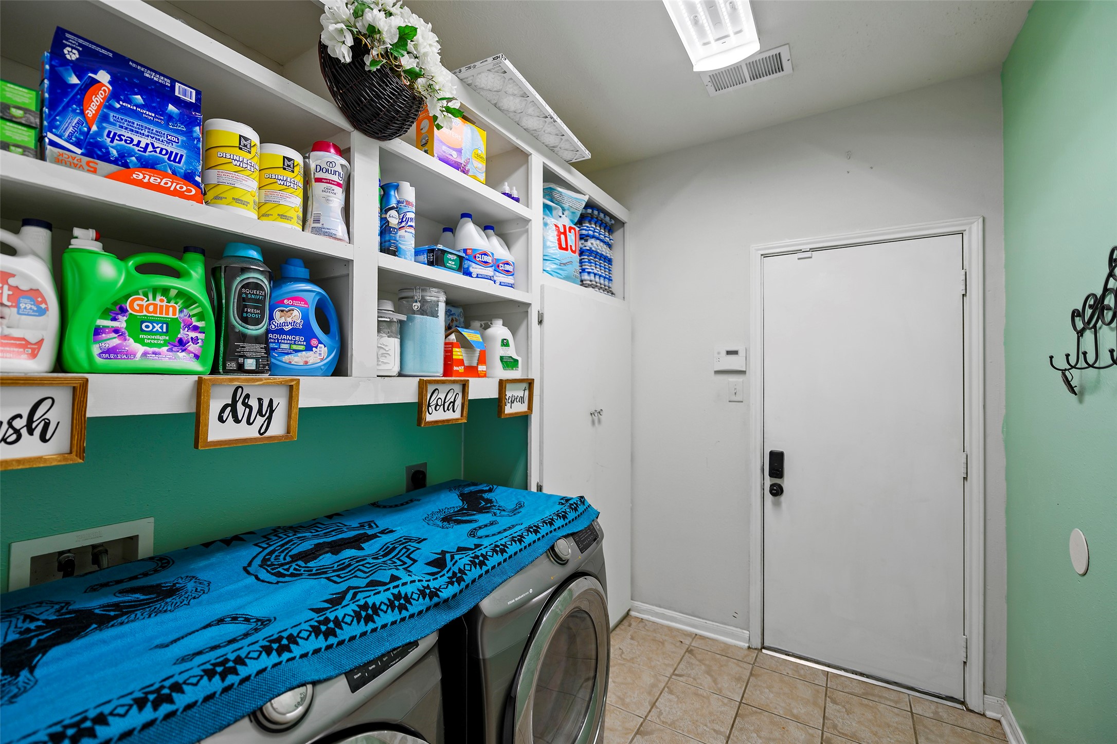9211 Memorial Grove Drive Spring, TX 77379 - Photo 21 of 47 Laundry room first floor.
