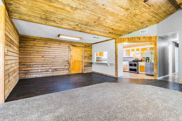 $499,000 | 375 County Road 3560, Woodville, TX 75979