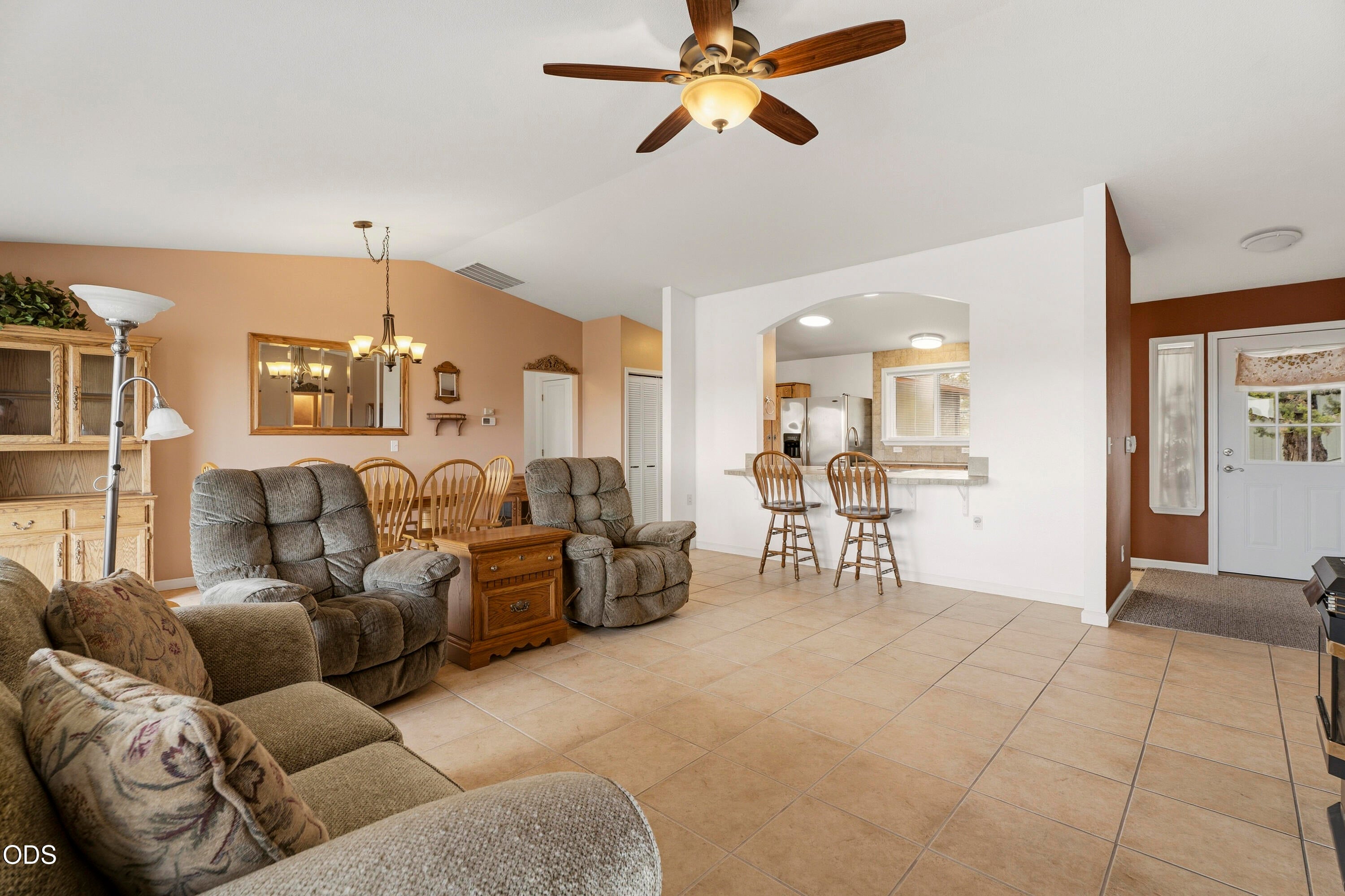 6040 Southwest Shad Road Terrebonne, OR 97760 - Photo 15 of 82 Gallery Image 15