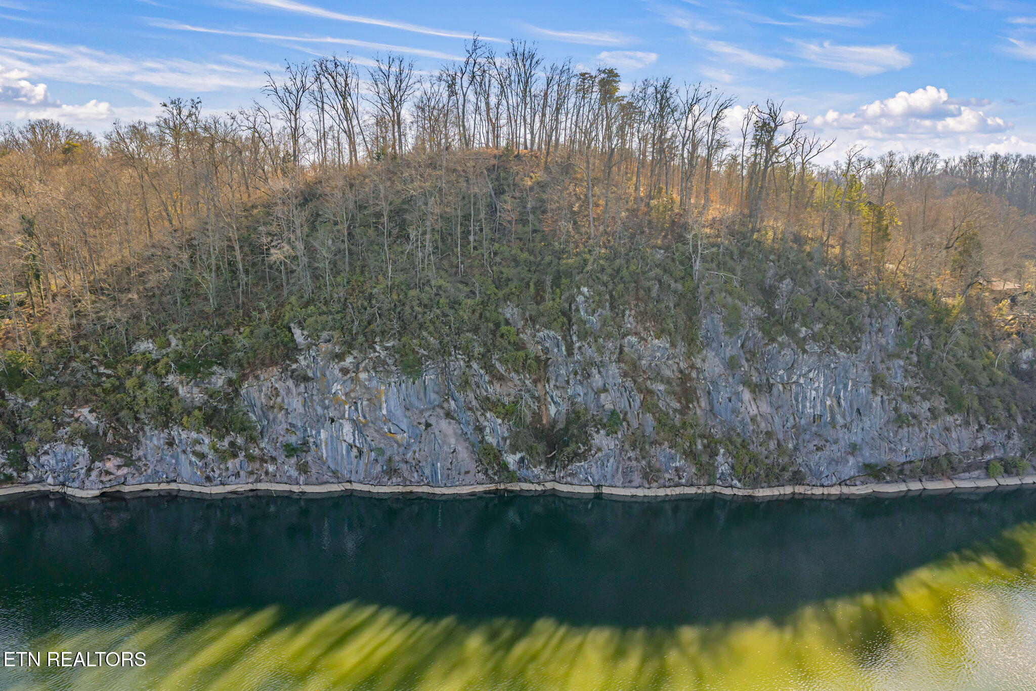 2300 Wagon Road Southwest Knoxville, TN 37920 - Photo 12 of 18 what a location