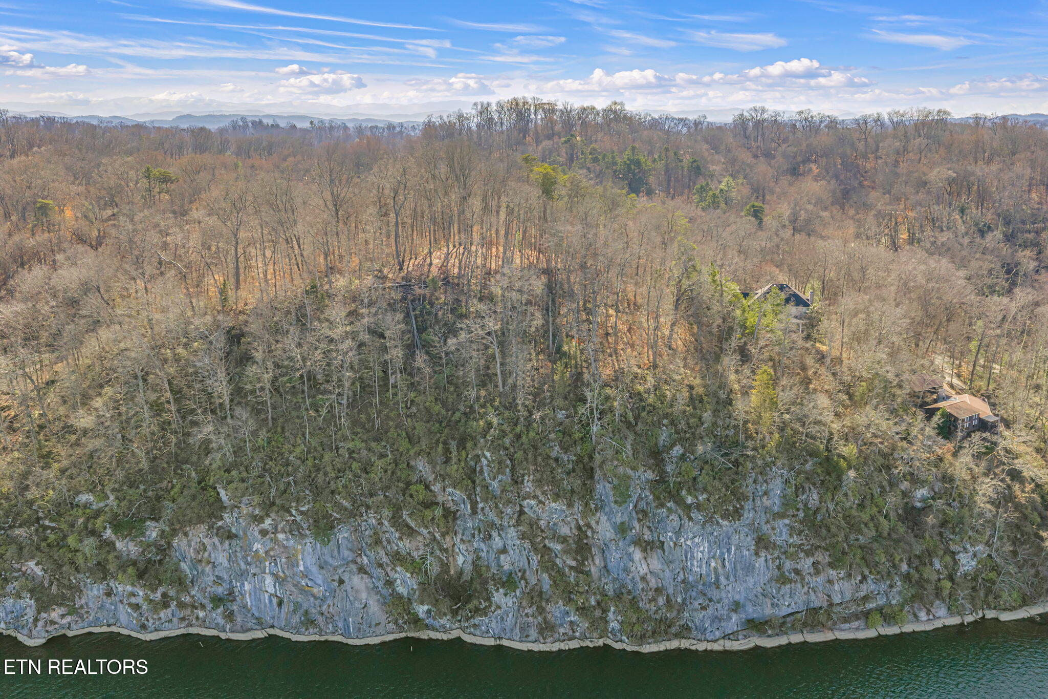 2300 Wagon Road Southwest Knoxville, TN 37920 - Photo 6 of 18 Looking South