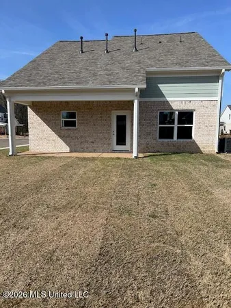 $306,900 | 6101 River Birch Road East, Walls, MS 38680