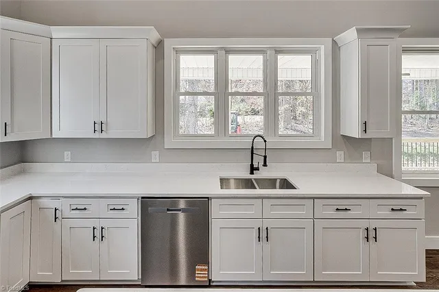 $534,900 | 103 Crystal Creek, Randleman, NC 27317