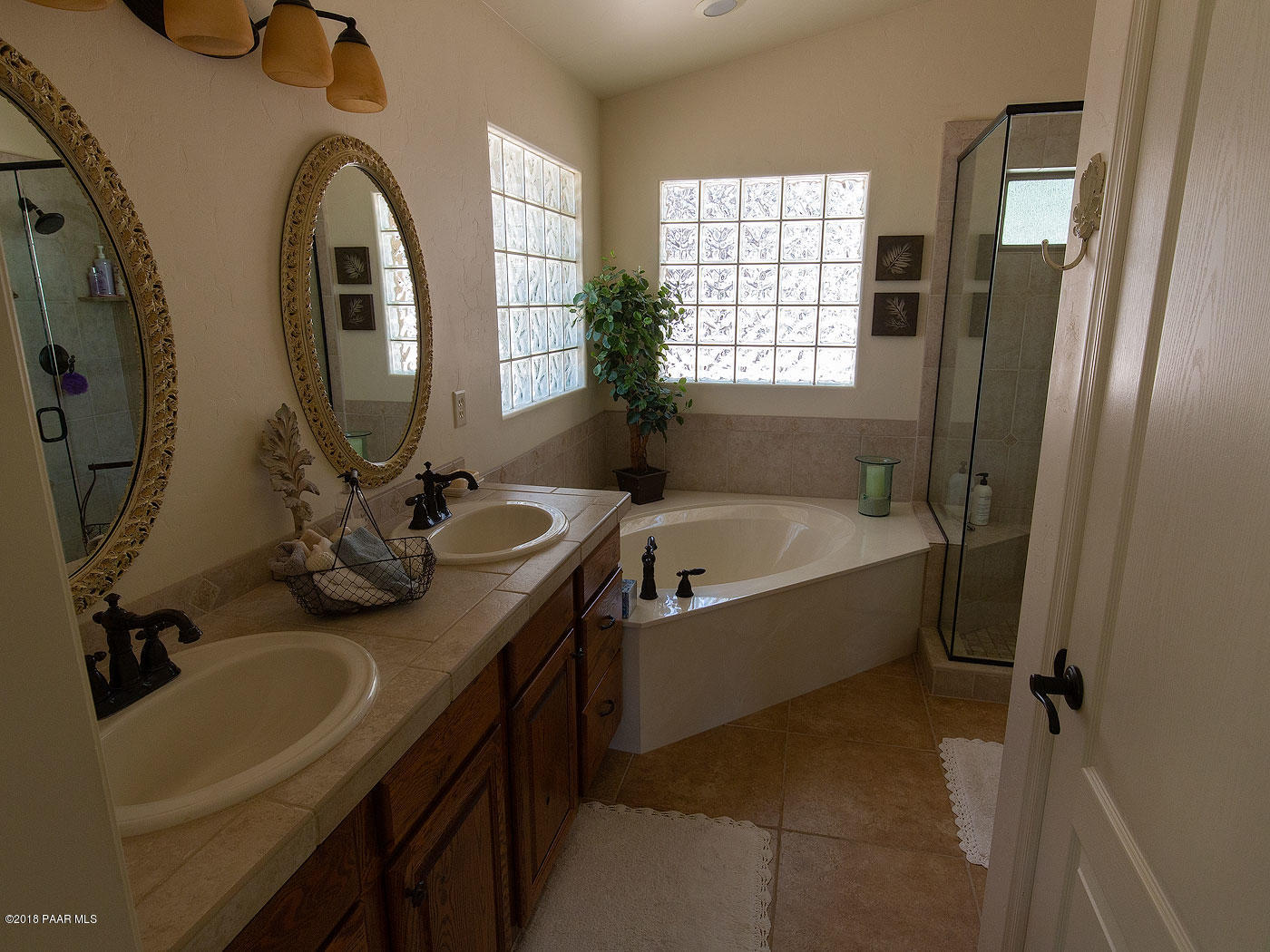 1925 Coyote Road Prescott, AZ 86303 - Photo 15 of 26 Master Bath