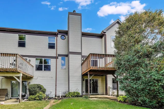 $310,000 | 14 Oxford Court, Algonquin, IL 60102