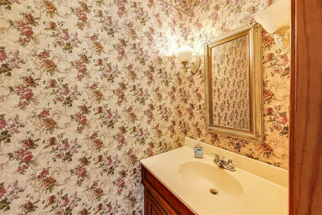 $310,000 | 14 Oxford Court, Algonquin, IL 60102