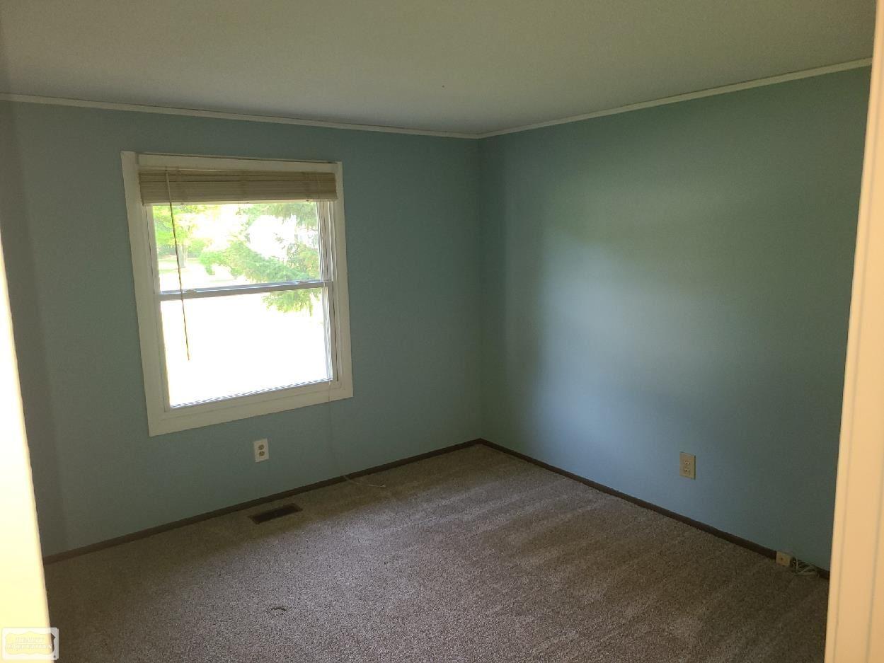 3260 Simpson Road Fort Gratiot, MI 48059 - Photo 17 of 23 50042329-16.JPG