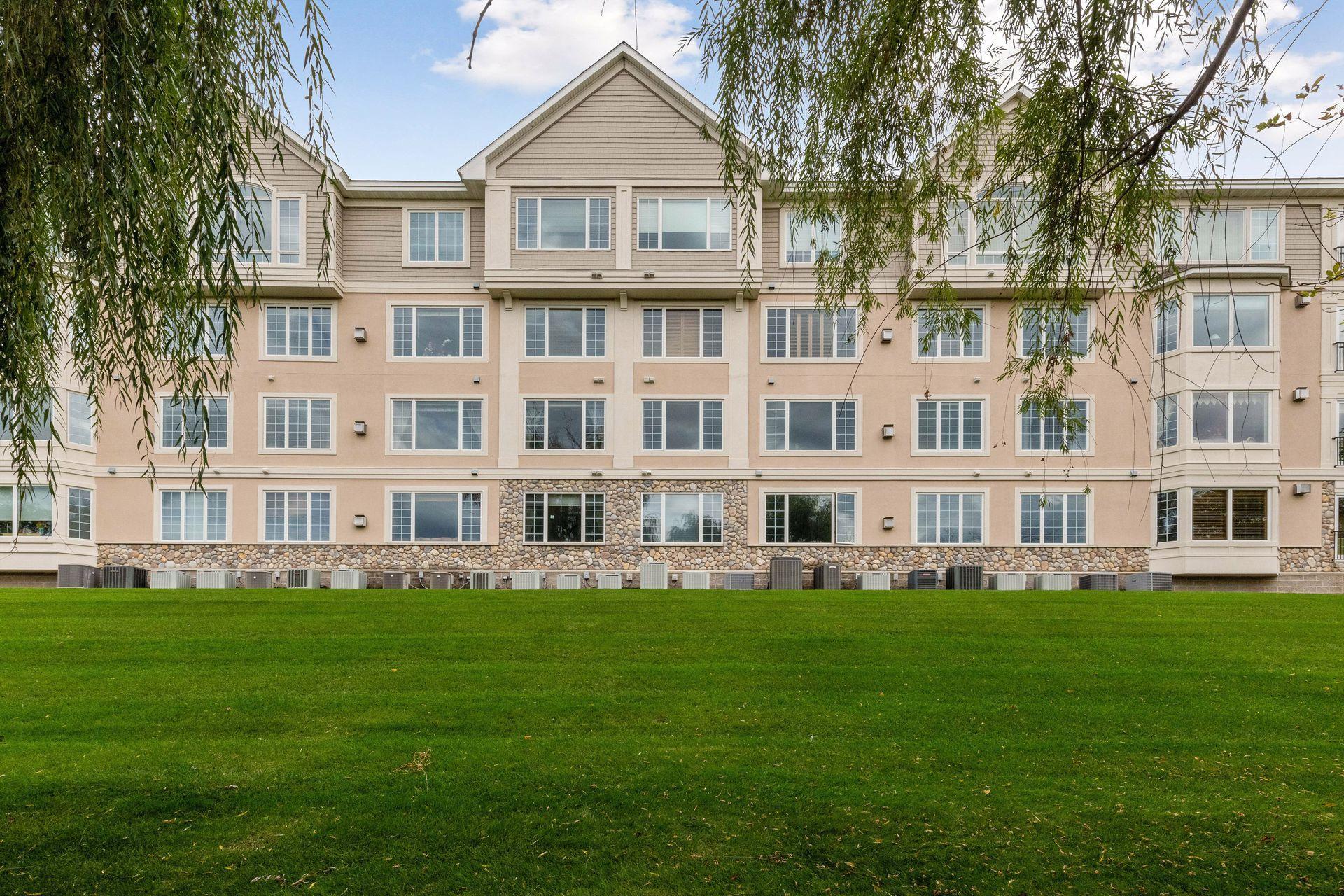 11472 Fairfield Road West, Unit 302 Minnetonka, MN 55305 - Photo 29 of 32