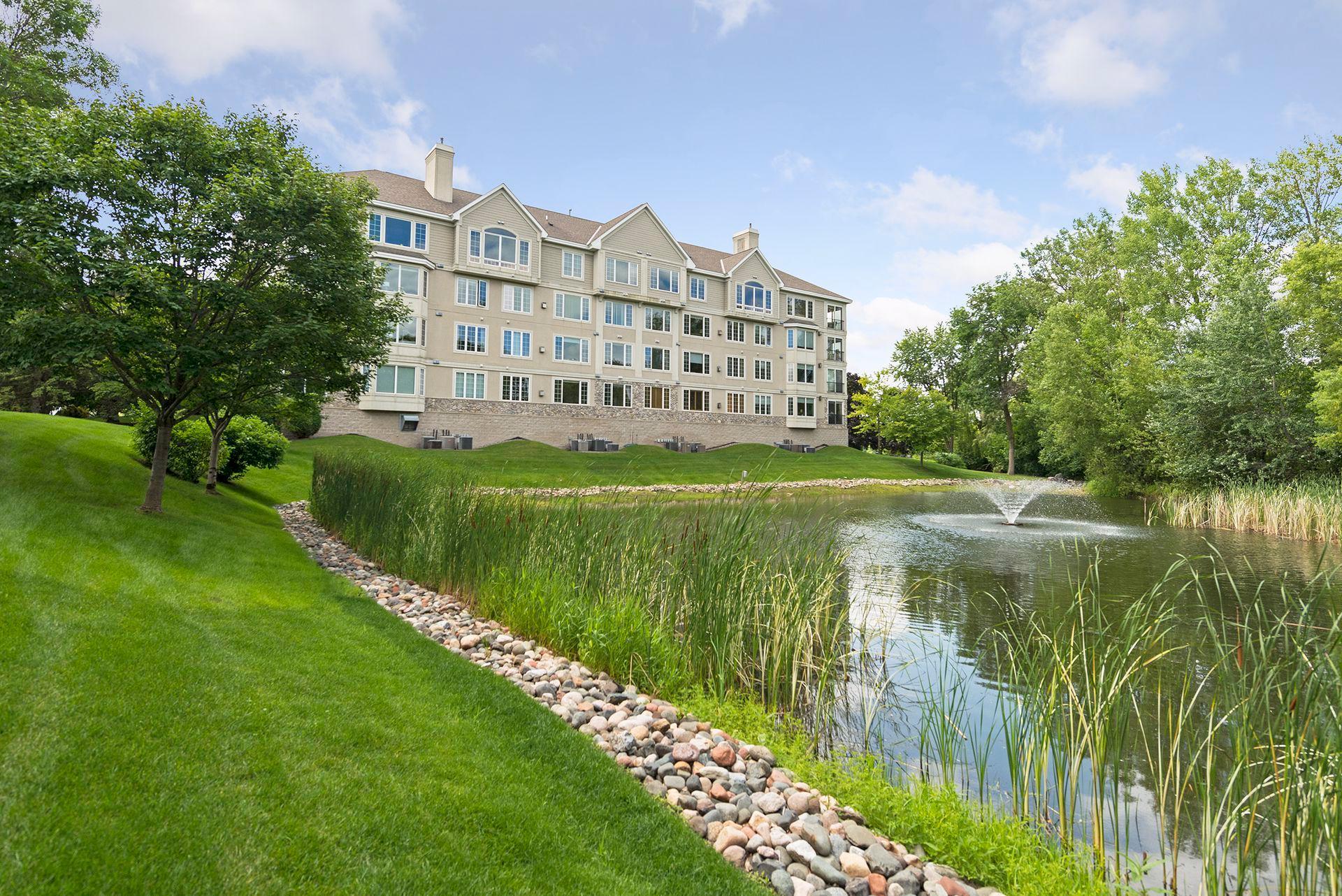 11472 Fairfield Road West, Unit 302 Minnetonka, MN 55305 - Photo 31 of 32