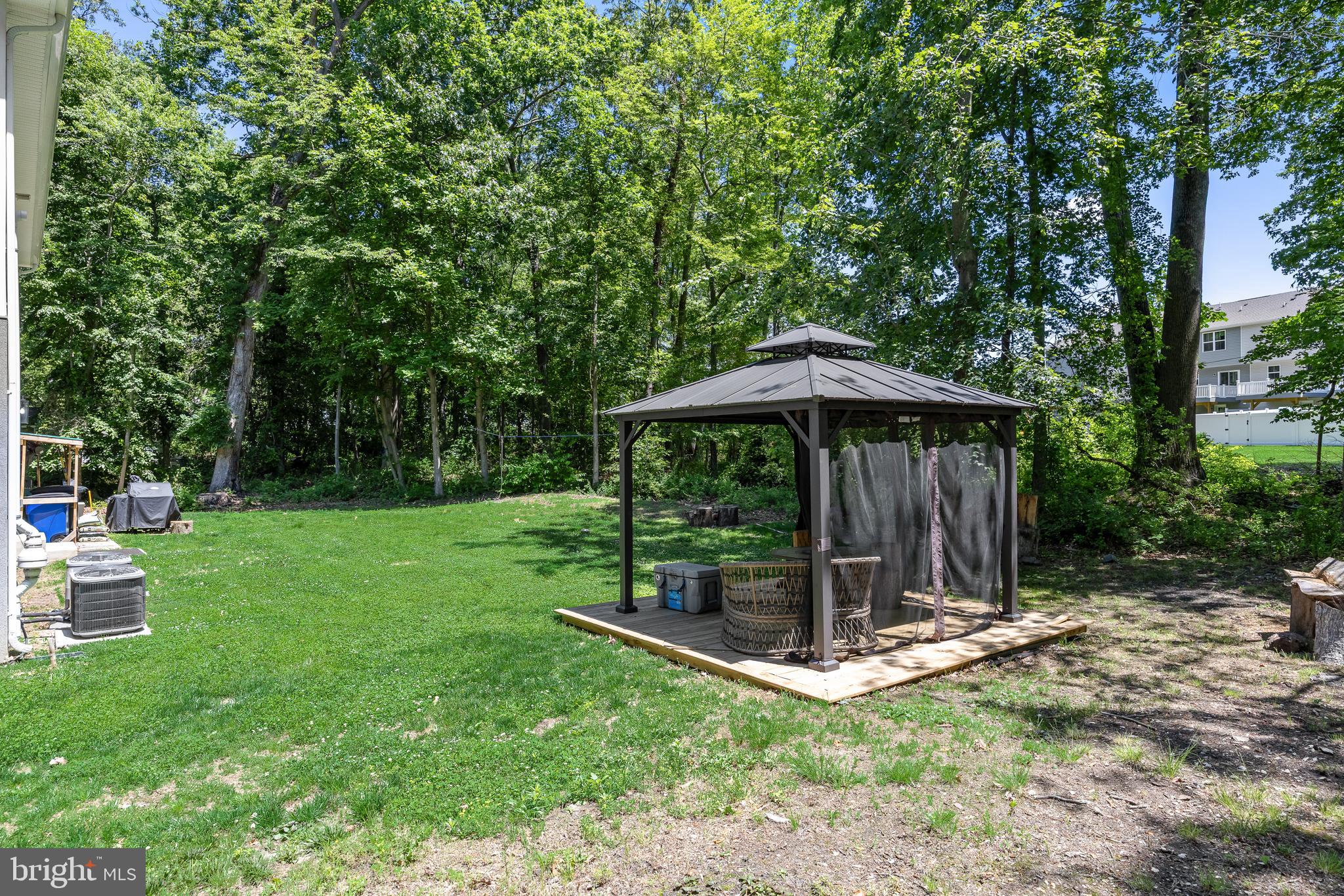 62 Higgins Avenue Clementon, NJ 08021 - Photo 29 of 30 Exterior Rear with Gazebo