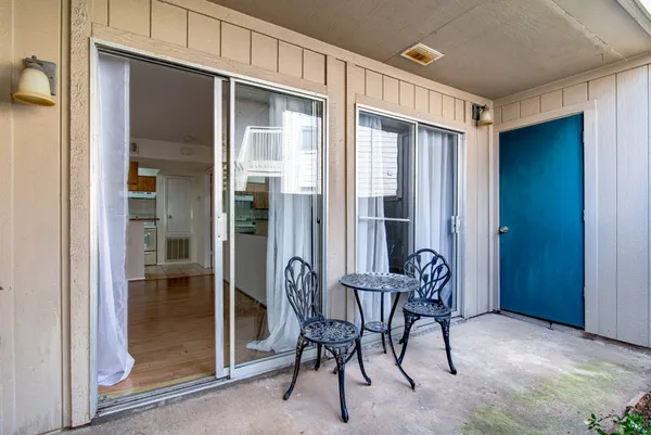$75,000 | 3919 Fairmont Parkway, Unit 177, Pasadena, TX 77504
