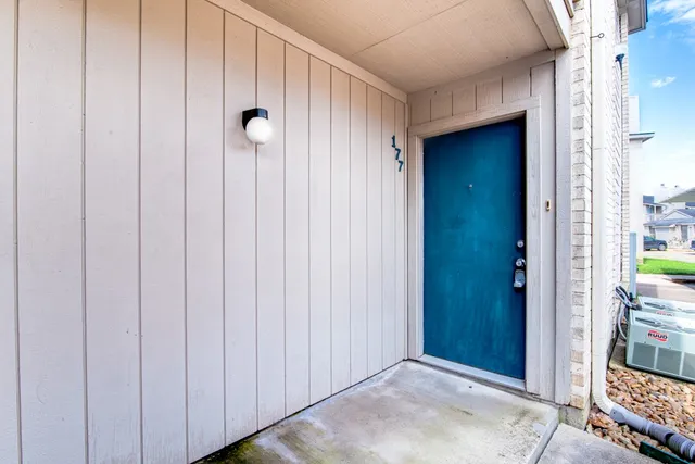 $79,900 | 3919 Fairmont Parkway, Unit 177, Pasadena, TX 77504