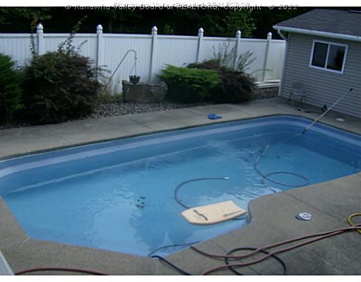 1 Falcon Lane Winfield, WV 25213 - Photo 11 of 16 Swimming Pool/Hot Tub/Sauna.