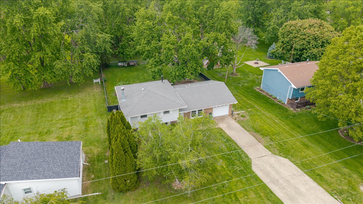 312 East Adams Street Towanda, IL 61776 - Photo 3 of 35