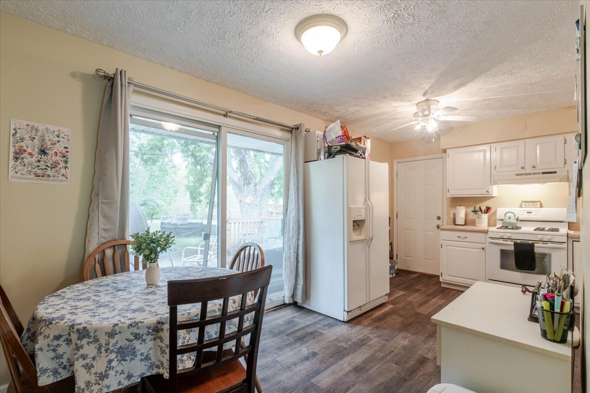 312 East Adams Street Towanda, IL 61776 - Photo 8 of 35