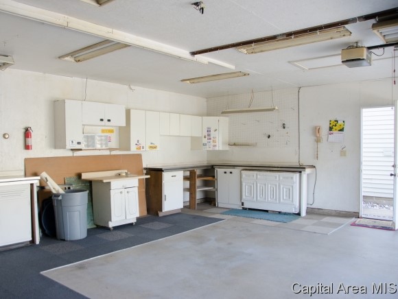 3000 Fillmore Street Springfield, IL 62704 - Photo 3 of 18 Gallery Image 3