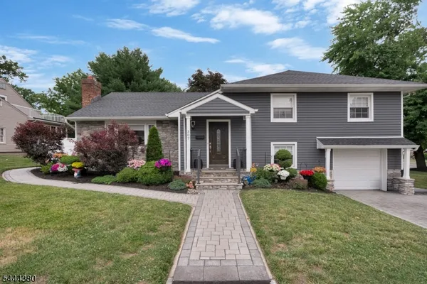 $725,000 | 307 Minute Arms Road, Union, NJ 07083