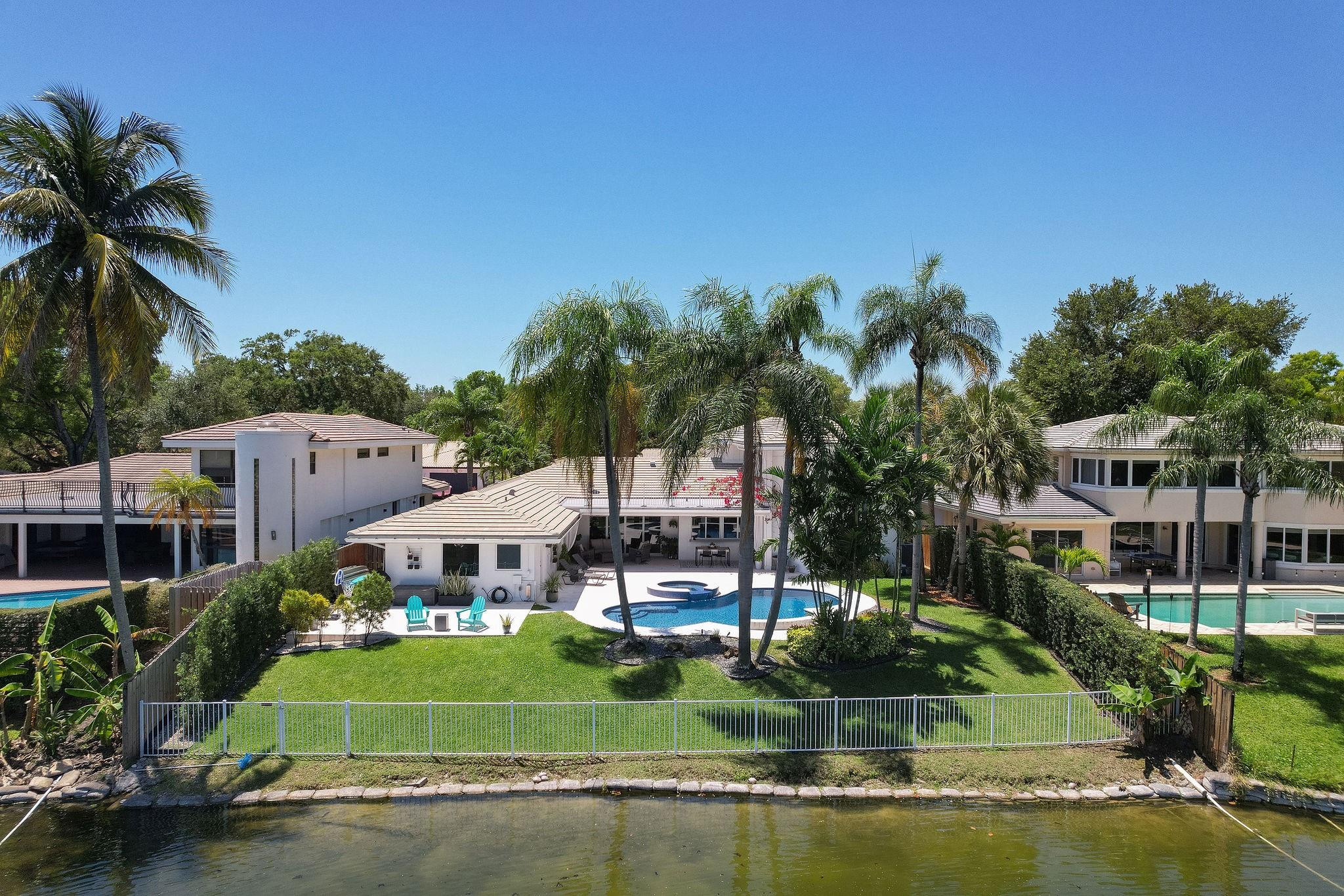 3161 North 36th Street Hollywood, FL 33021 - Photo 2 of 70 Photo 2