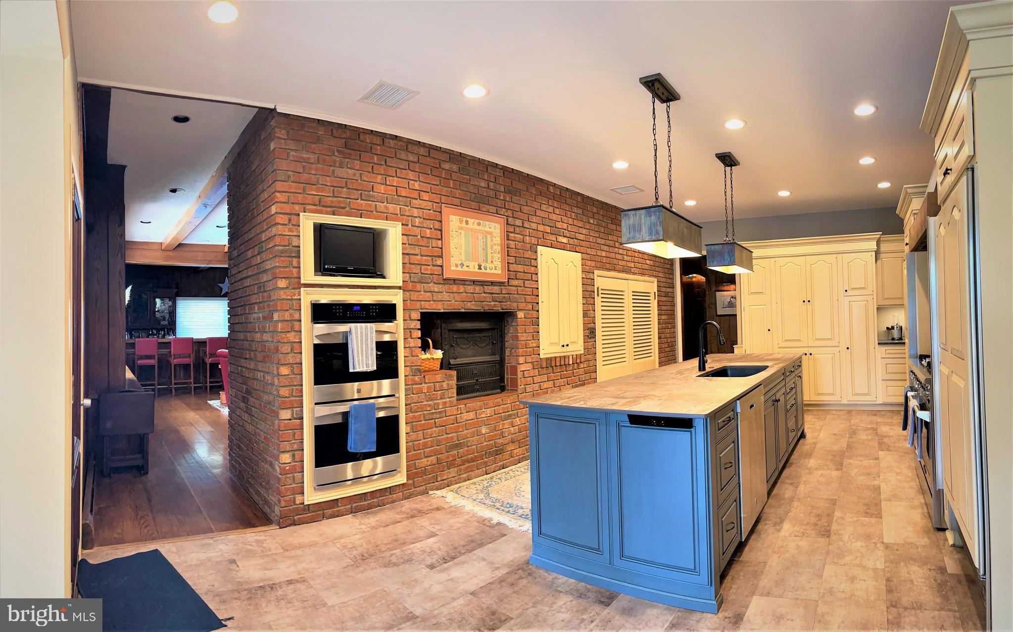 436 Cottage Avenue Edgewater Park, NJ 08010 - Photo 13 of 90
