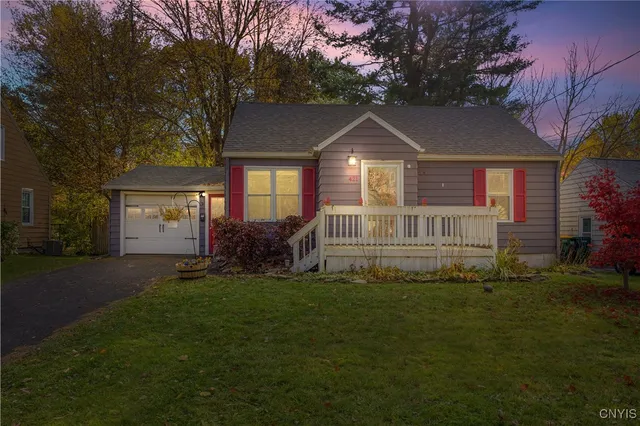 $189,900 | 421 Fergerson Avenue, Clay, NY 13212