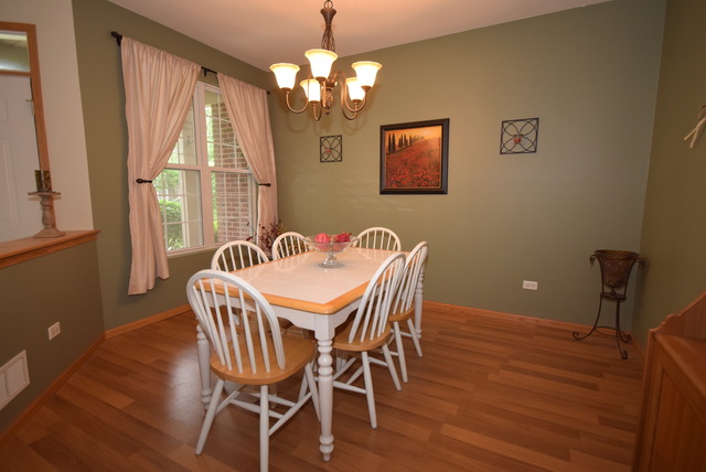 6571 Pine Lake Drive, Unit 6571 Tinley Park, IL 60477 - Photo 4 of 13