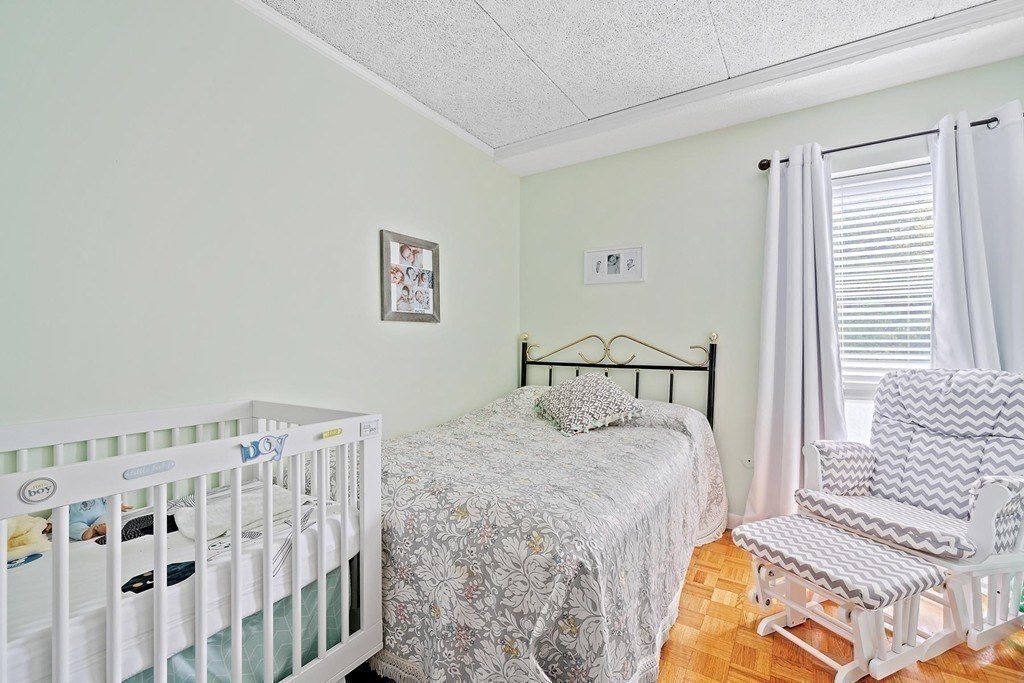 44 Broadlawn Park, Unit 22A Boston, MA 02467 - Photo 10 of 17