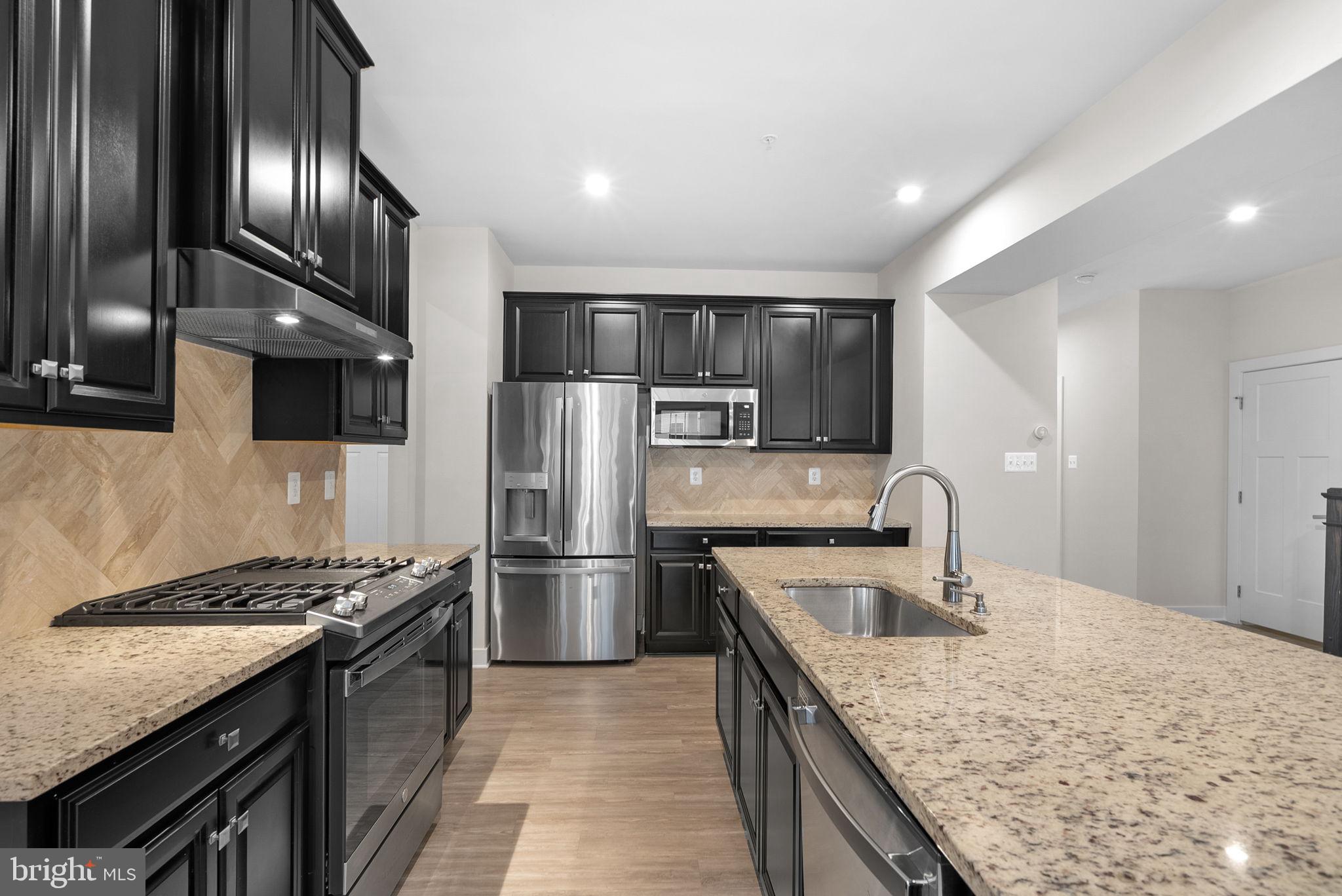 5246 Red Maple Drive Frederick, MD 21703 - Photo 9 of 34