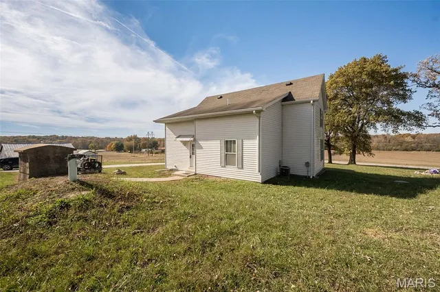 $270,000 | 1534 State Highway 47, Winfield, MO 63389