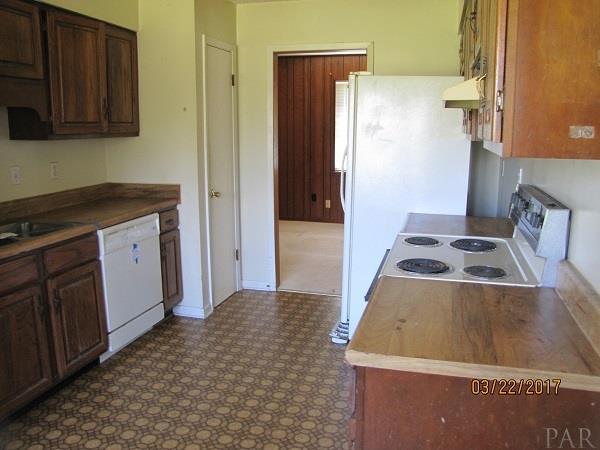 6 Jacks Branch Road Cantonment, FL 32533 - Photo 3 of 12