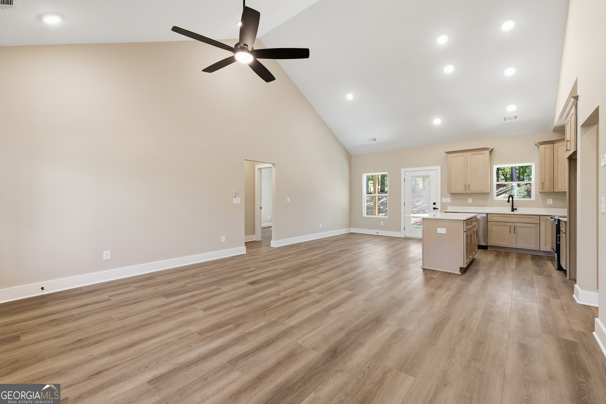 180 Edwards Road Cornelia, GA 30531 - Photo 4 of 54