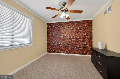 $440,000 | 1 Broadleaf Drive, Newark, DE 19702