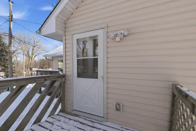 $275,000 | 3901 Mapleton Avenue, Spring Park, MN 55384