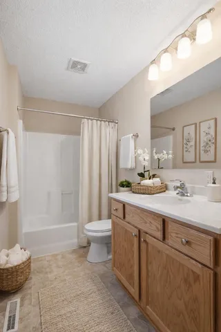 $275,000 | 3901 Mapleton Avenue, Spring Park, MN 55384